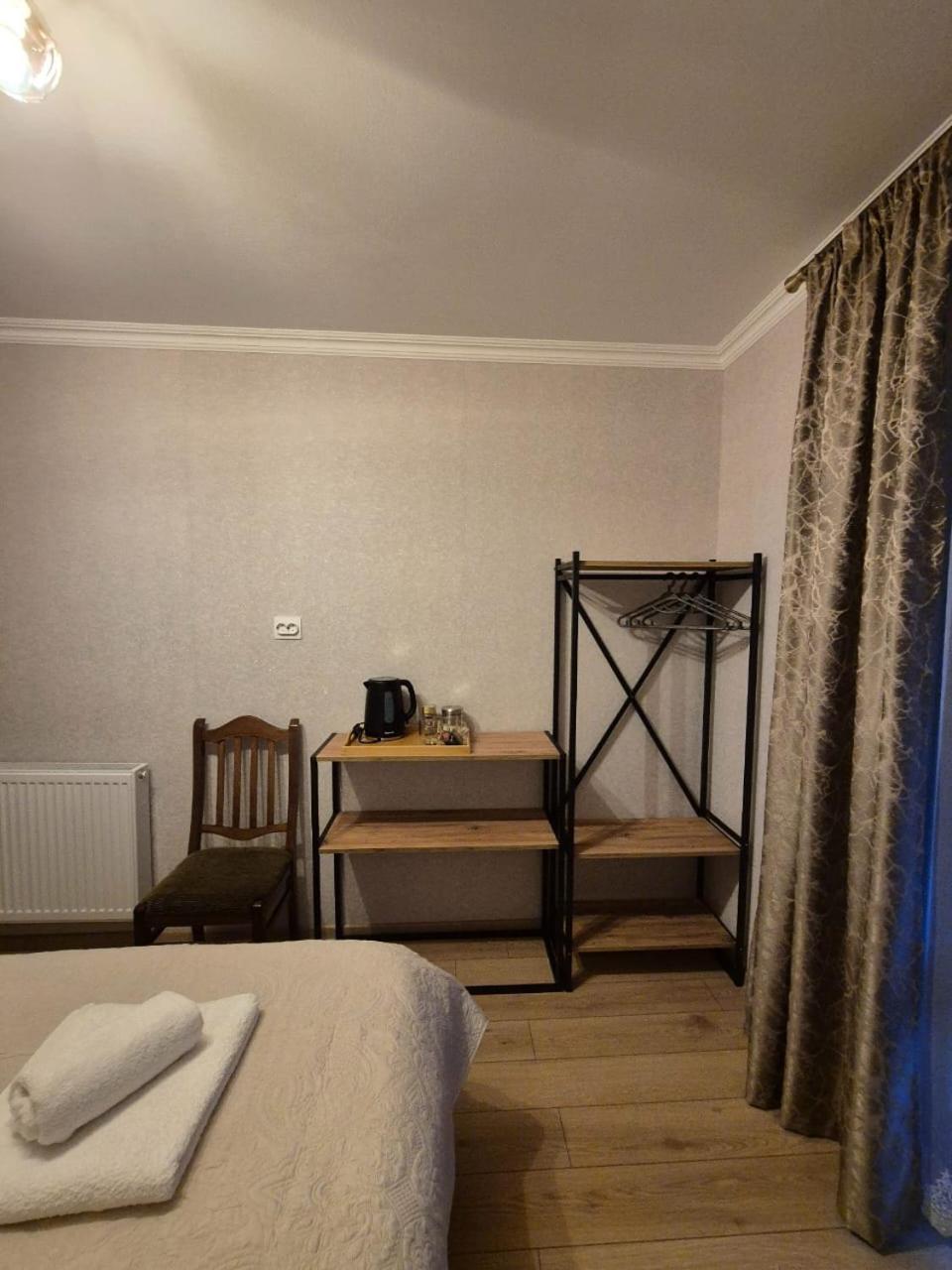 Nq Guest House Kazbegi Bagian luar foto